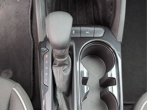 Used 2023 Chevrolet TrailBlazer LT FWD image 22