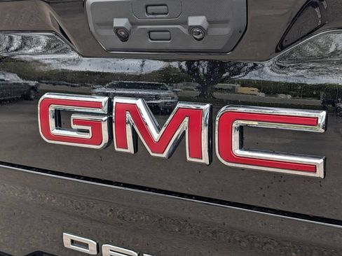 New 2026 GMC Sierra 1500 Denali AWD/4WD image 17