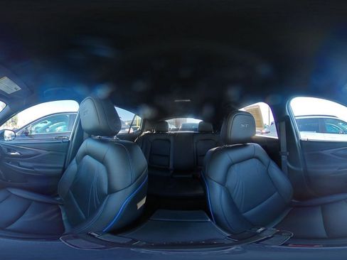 Used 2025 Buick Envista Sport Touring image 41