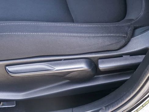 Used 2017 Honda Civic Sport image 18