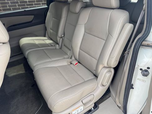 Used 2015 Honda Odyssey Touring image 6