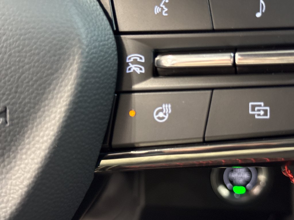 New 2027 Chevrolet Traverse RS AWD/4WD image 2