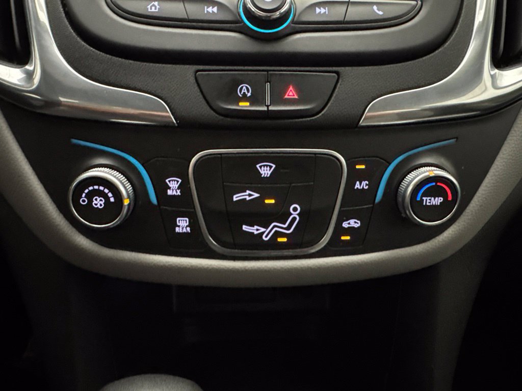 Used 2022 Chevrolet Equinox LS AWD/4WD image 28