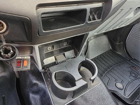 Used 2015 Ford F250 XL image 22