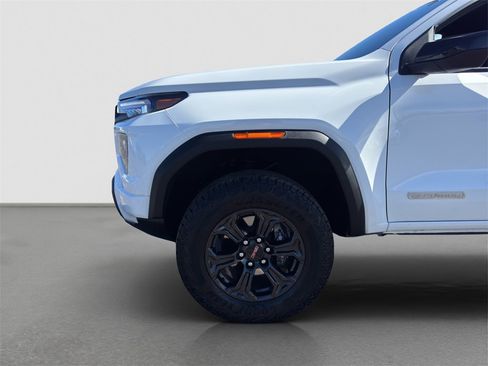 Used 2025 GMC Canyon Elevation image 22