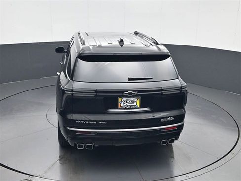 Certified 2025 Chevrolet Traverse High Country w/ LPO, Floor Liner Package image 19