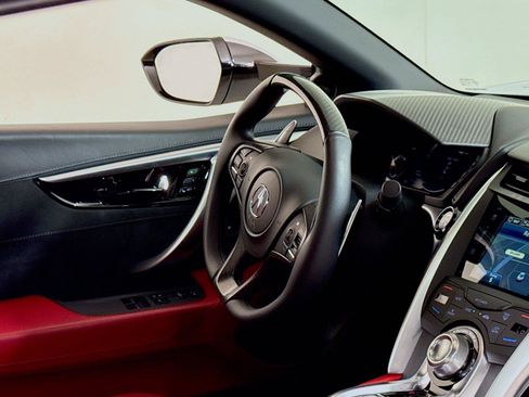 Used 2018 Acura NSX AWD/4WD image 32