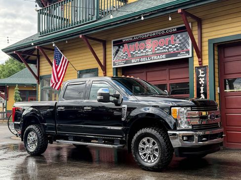 Used 2017 Ford F350 Lariat w/ Chrome Package AWD/4WD image 2