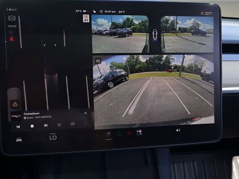 Used 2023 Tesla Model Y Performance AWD/4WD image 24