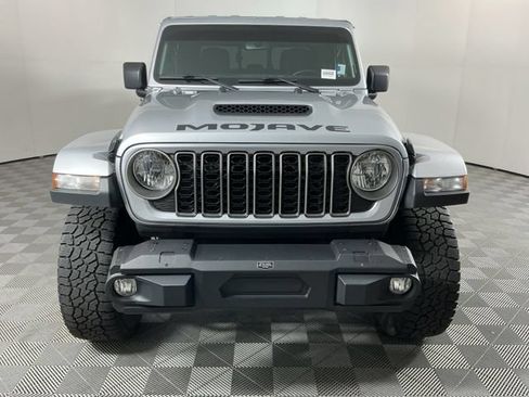 Used 2023 Jeep Gladiator Mojave w/ Cold Weather Group AWD/4WD image 2
