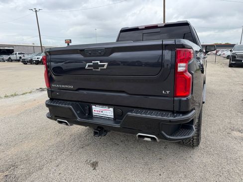 Used 2024 Chevrolet Silverado 1500 LT Trail Boss w/ Convenience Package II AWD/4WD image 6