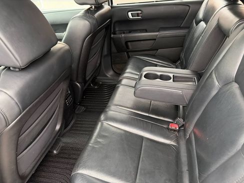 Used 2011 Honda Pilot Touring image 8