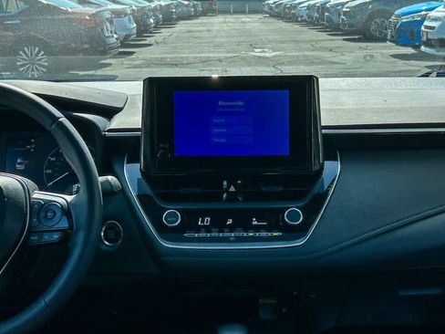 Used 2024 Toyota Corolla SE w/ SE Premium Package FWD image 14