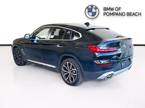Used 2023 BMW X4 xDrive30i w/ Premium Package AWD/4WD image 4