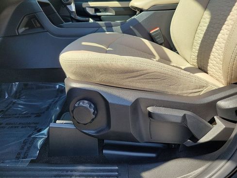 Used 2024 Ford Ranger XLT w/ Technology Package image 14