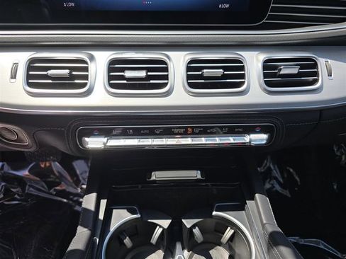 Used 2025 Mercedes-Benz GLE 350 4MATIC image 31