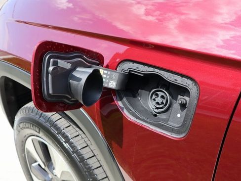 New 2025 Jeep Grand Cherokee Limited 4xe image 5