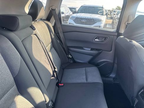 Certified 2024 Nissan Rogue SV AWD/4WD image 27