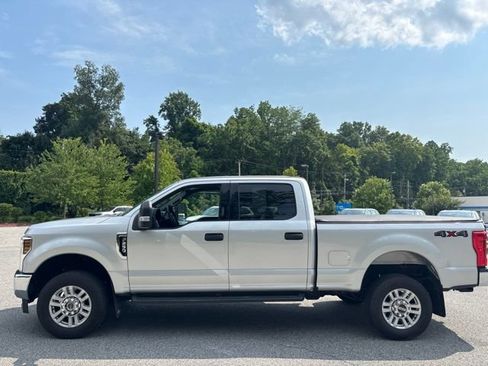 Used 2018 Ford F250 XLT AWD/4WD image 3