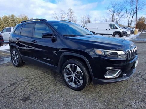 Certified 2022 Jeep Cherokee Limited w/ Elite Package image 2