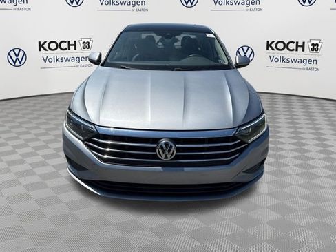 Used 2020 Volkswagen Jetta SEL FWD image 2