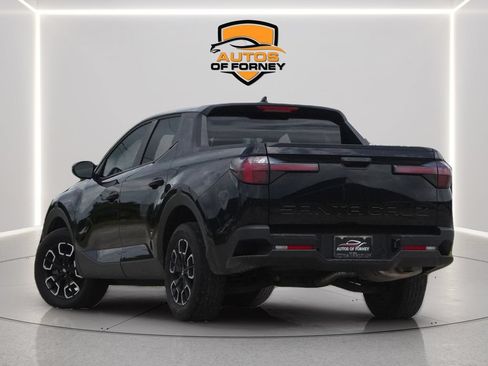 Used 2024 Hyundai Santa Cruz SEL FWD image 3