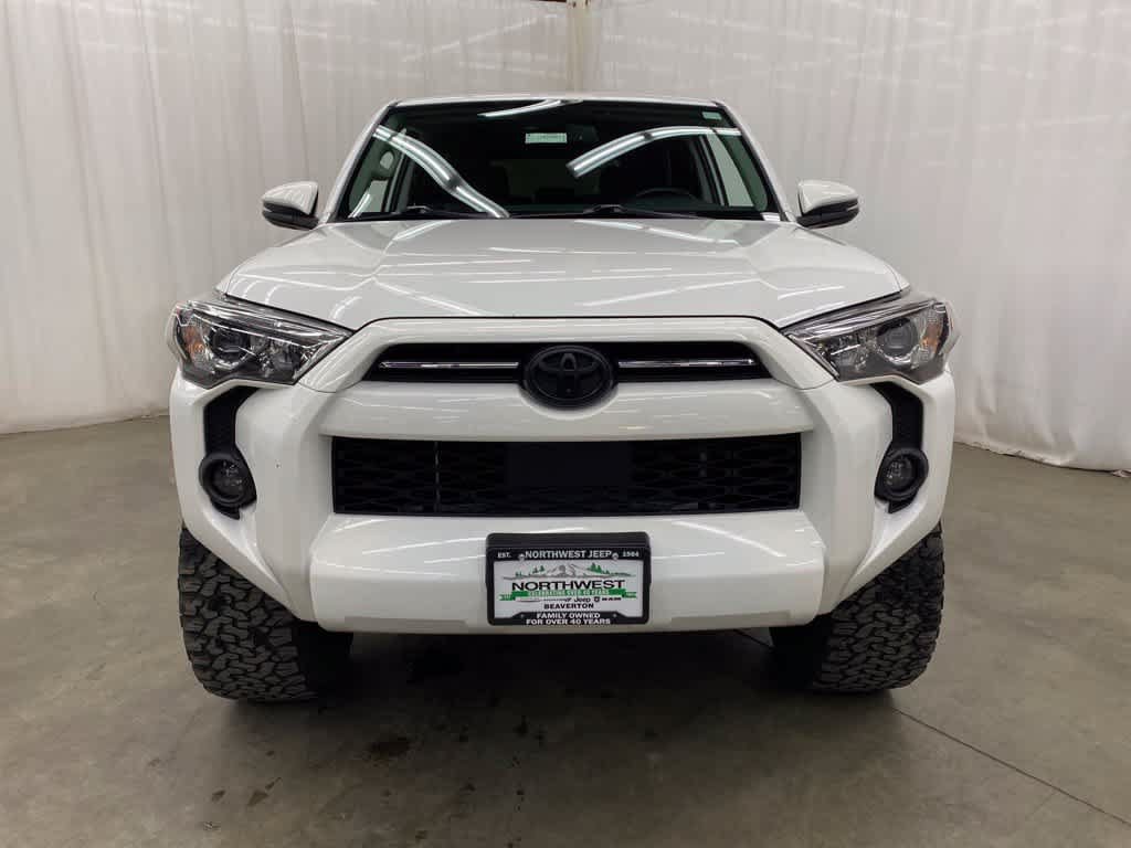 Used 2021 Toyota 4Runner SR5 Premium w/ Wilderness Package (TMS) AWD/4WD image 9