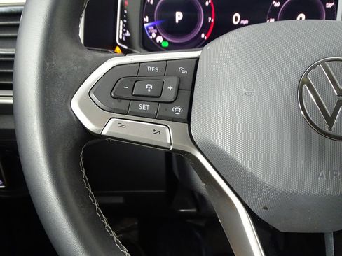 Used 2022 Volkswagen Atlas SE image 25