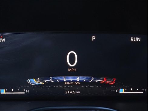 Used 2024 Jeep Compass Limited w/ High Altitude Package image 18