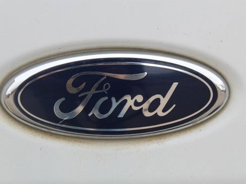 Used 2017 Ford Transit 350 XL image 18