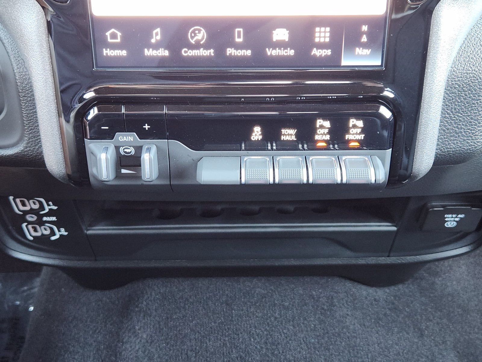 Used 2026 RAM 2500 Tradesman AWD/4WD image 27