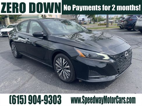Used 2023 Nissan Altima 2.5 SV FWD image 1