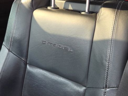 Used 2017 Dodge Durango Citadel RWD image 43