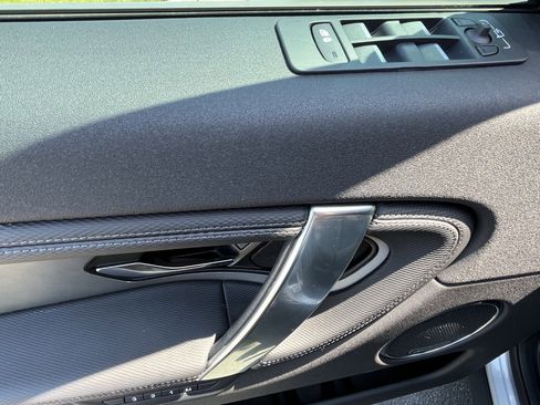 Used 2025 Land Rover Discovery Sport Dynamic SE image 15