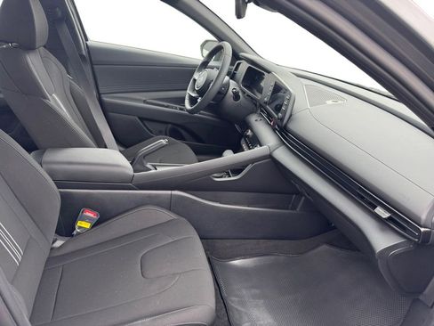 New 2026 Hyundai Elantra SEL Sport Premium FWD image 15