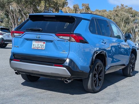 Used 2023 Toyota RAV4 SE w/ Convenience Package AWD/4WD image 13