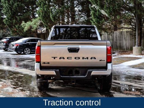 Used 2024 Toyota Tacoma TRD Off-Road image 6