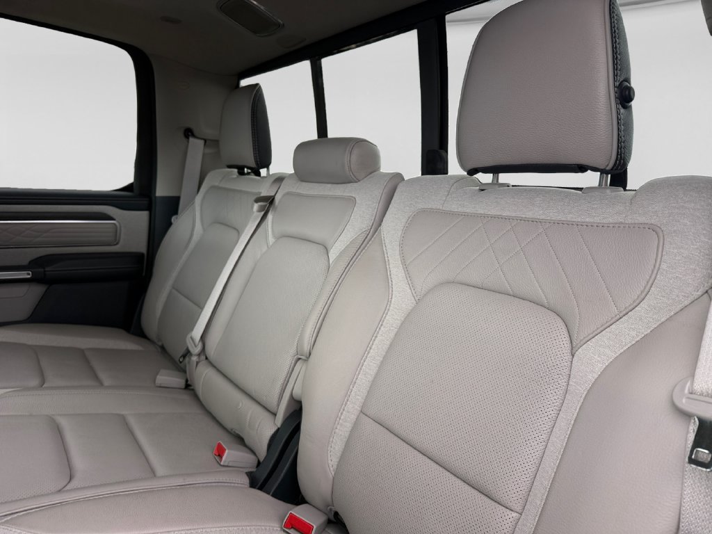 Used 2024 RAM 1500 Limited AWD/4WD image 36