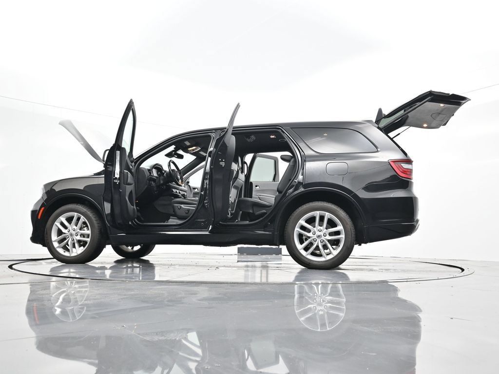 Used 2022 Dodge Durango GT AWD/4WD image 45
