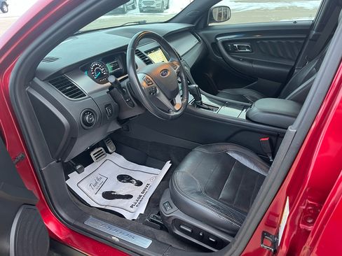 Used 2018 Ford Taurus SHO w/ Driver Assist Package image 7