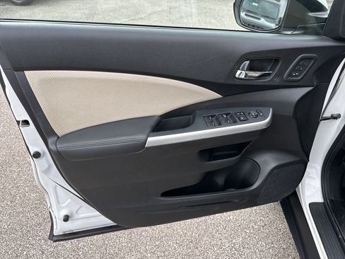 Used 2016 Honda CR-V Touring image 11