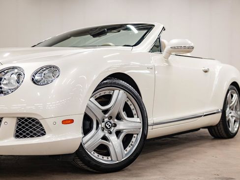 Used 2013 Bentley Continental GT AWD/4WD image 23
