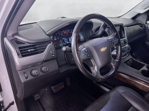Used 2018 Chevrolet Suburban LT AWD/4WD image 10