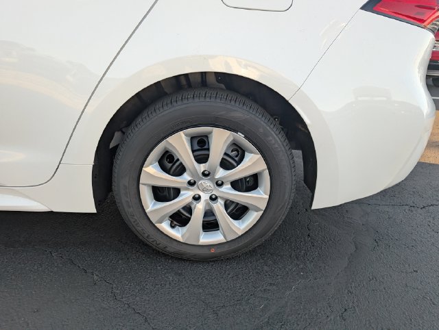 New 2027 Toyota Corolla LE FWD image 23