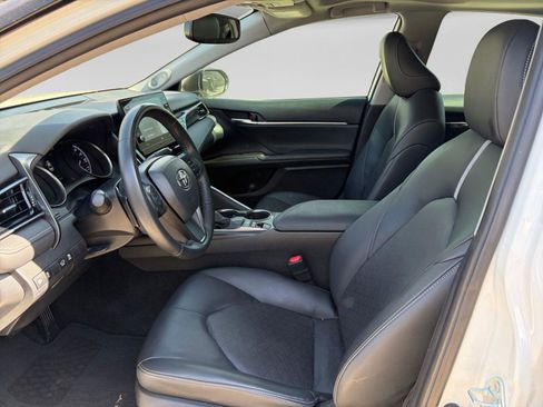 Used 2024 Toyota Camry XSE image 7