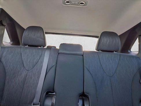 Used 2013 Toyota Venza LE image 14