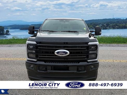 New 2026 Ford F250 Platinum w/ FX4 Off-Road Package image 8