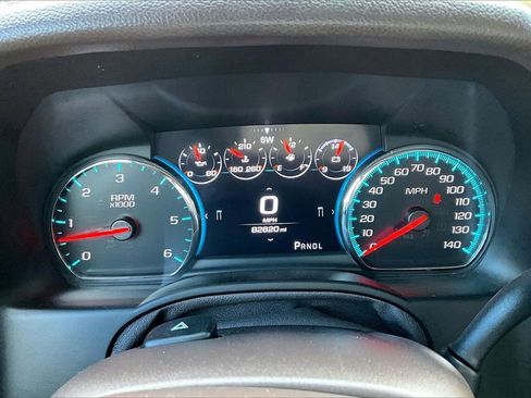 Used 2018 Chevrolet Tahoe Premier image 13