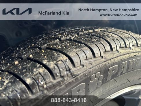 Used 2023 Kia Forte LXS image 29