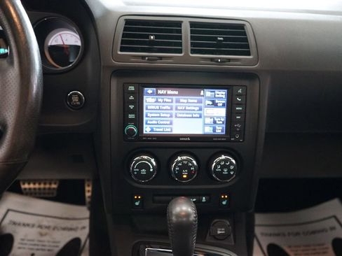 Used 2014 Dodge Challenger R/T RWD image 7